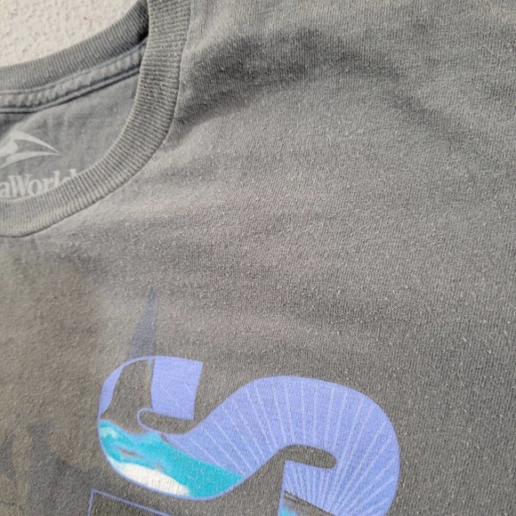 Sea World Shirt Mens 2XL Gray Shamu Killer‎ Whale Orca Souvenir Destination Tee - Picture 7 of 11